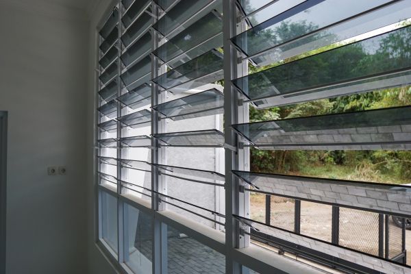 Jalousie Window Repair in Zionsville